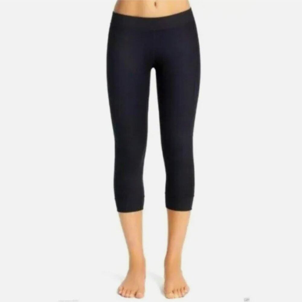CAbi Women's Mid Rise Tech Crop Athletic Legging Black Size M